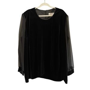 Dressy Betsy Velvet Long Sleeve Blouse in Black | SZ 3X